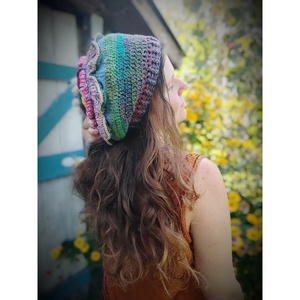 Lótuszvirág horgolt sapka - ruha & divat - sál, sapka, kendő - sapka - Meska.hu Lótuszvirág horgolt sapka - ruha & divat - sál, sapka, kendő - sapka - Meska.hu