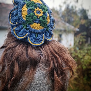 Lótuszvirág horgolt sapka - ruha & divat - sál, sapka, kendő - sapka - Meska.hu Lótuszvirág horgolt sapka - ruha & divat - sál, sapka, kendő - sapka - Meska.hu