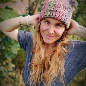 Cicafüles sapka  - ruha & divat - sál, sapka, kendő - sapka - Meska.hu Cicafüles sapka  - ruha & divat - sál, sapka, kendő - sapka - Meska.hu