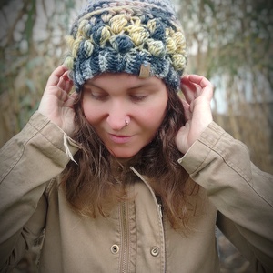 ÁTVÁLTOZÁS horgolt sapka  - ruha & divat - sál, sapka, kendő - sapka - Meska.hu