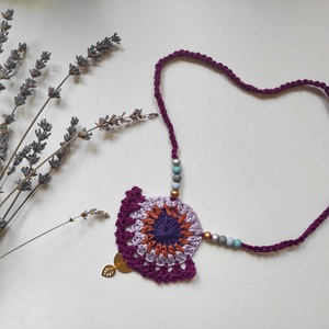 LEVELECSKE horgolt nyaklánc  - ékszer - nyaklánc - gyöngyös nyaklánc - Meska.hu