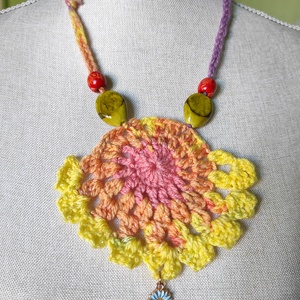 ATLANTISZ horgolt nyaklánc  - ékszer - nyaklánc - gyöngyös nyaklánc - Meska.hu