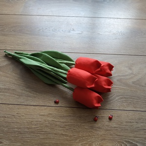 Piros tulipánok katicával (5db/szett) - otthon & életmód - dekoráció - asztal és polc dekoráció - asztaldísz - Meska.hu