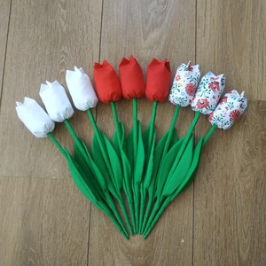 Tavaszi tulipánok katicával (9db/szett), Otthon & Lakás, Dekoráció, Asztal és polc dekoráció, Asztaldísz, Varrás, MESKA