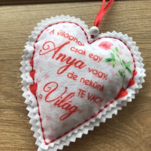 Anyák napi szívecske - otthon & életmód - dekoráció - asztal és polc dekoráció - asztaldísz - Meska.hu