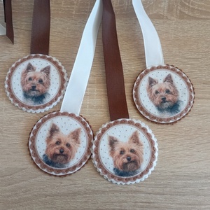 Szalagos könyvjelző Yorki, Könyv & Zene, Könyvjelző, Varrás, Meska