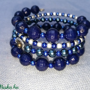 Türkíz és sötétkék színű memória drótra fűzött négy soros gyöngyös női karkötő eladó  - ékszer - karkötő - gyöngyös karkötő - Meska.hu