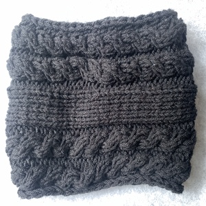 Férfi Sál Kézi kötésű, fekete férfi körsál csavart mintával eladó , Ruha & Divat, Sál, Sapka, Kendő, Sál, Kötés, MESKA