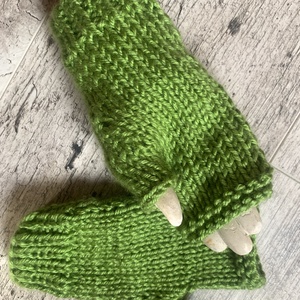 Kesztyű kiwi zöld ujjatlan kesztyű eladó, Ruha & Divat, Sál, Sapka, Kendő, Kesztyű, Kötés, MESKA