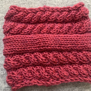 Sál Sötét  magenta  rózsaszín körsál, kézi kötésű csavart mintás  gyapjú sál eladó, Ruha & Divat, Sál, Sapka, Kendő, Sál, Kötés, MESKA