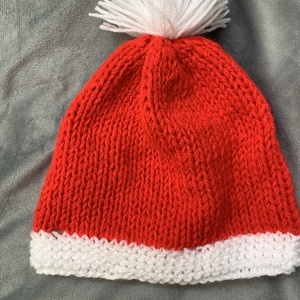 Sapka  piros kézi  készítésű gyerek  sapka  fehér  pompommal eladó  - ruha & divat - sál, sapka, kendő - kesztyű - Meska.hu Sapka  piros kézi  készítésű gyerek  sapka  fehér  pompommal eladó  - ruha & divat - sál, sapka, kendő - kesztyű - Meska.hu