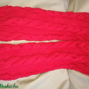 Lábszár melegítő.Piros csavart mintás kézi kötésű lábszármelegítő eladó  Hossza 36 cm  - ruha & divat - cipő & papucs - lábszármelegítő - Meska.hu