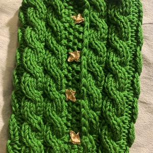 . Csavart mintás, Sál. kézi kötésű fű zöld színű gombos körsál eladó - ruha & divat - sál, sapka, kendő - sál - Meska.hu