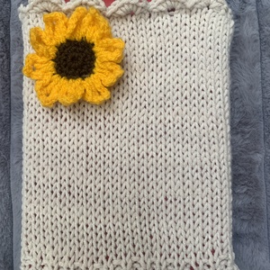 Könyv zsák beige  színű Könyvborító napraforgóval díszítve - könyv & zene - könyvtok - Meska.hu