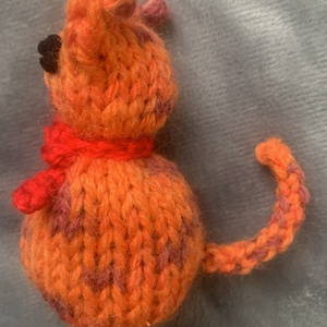 Marokcica. Kézi kötésű vidám kis marok cica  - játék & sport - plüssállat & játékfigura - cica - Meska.hu