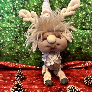 Szarvaska, Karácsony, Karácsonyi lakásdekoráció, Karácsonyi lakásdíszek, Varrás, MESKA