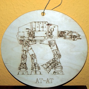 STAR WARS AT-AT lépegető gravírozott fa falikép -  - Meska.hu
