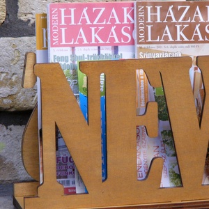 'NEWS' újságtartó fából - otthon & életmód - tárolás & rendszerezés - újságtartó - Meska.hu