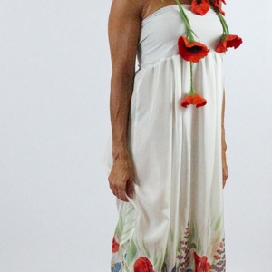 SELYEM RUHA VAGY SZOKNYA  FEHÉR MEZEI VIRÁGOKKAL - ruha & divat - női ruha - alkalmi ruha & estélyi ruha - Meska.hu