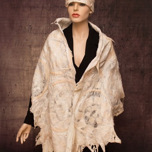 selyemre nemezelt fehér  stóla   - ruha & divat - sál, sapka, kendő - sál - Meska.hu