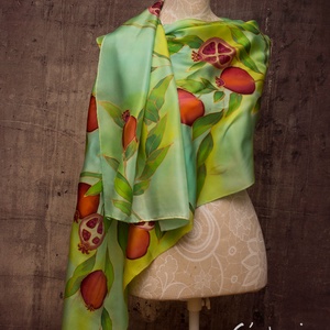 Zöld gránátalmás  selyem sál - ruha & divat - sál, sapka, kendő - sál - Meska.hu