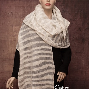 Fehér selyemre nemezelt gyapjú stóla esküvőre , alkalomra - ruha & divat - sál, sapka, kendő - sál - Meska.hu