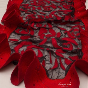 Piros  selyemre muszlinra nemezelt gyapjú stóla ,különleges  alkalomra - ruha & divat - sál, sapka, kendő - sál - Meska.hu