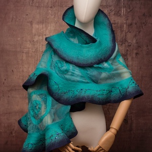 Kék selyemre muszlinra nemezelt gyapjú stóla ,különleges  alkalomra, Ruha & Divat, Sál, Sapka, Kendő, Sál, , MESKA