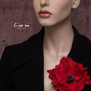 Virág selyemre nemezelt  gyapjú virág kitűző, bross - ékszer - kitűző és bross - Meska.hu