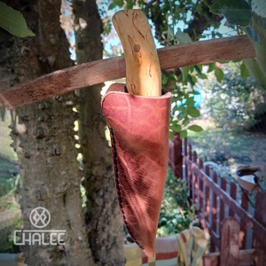 ILTA outdoor kés bőrtokkal - otthon & életmód - konyhafelszerelés, tálalás - sütés, főzés - kés & késtartó - Meska.hu