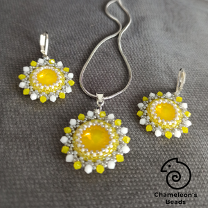Alabaster and Yellow Opal Mandala fülbevaló és nyaklánc - ékszer - ékszerszett - Meska.hu