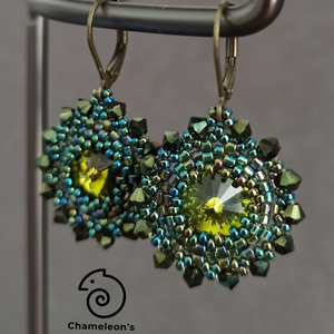 Dark Olive Mandala fülbevaló - ékszer - fülbevaló - lógós kerek fülbevaló - Meska.hu