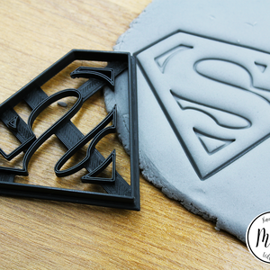 Superman Logó Sütikiszúró Marvel Kekszhez Gyurmához - Meska.hu