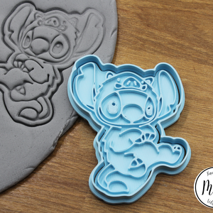 Ölelgetős Stitch Karácsonyi  Sütikiszúró Mese Karakterek Disney Gyerekeknek Ünnepi Lilo és Stitch, Karácsony, Karácsonyi sütés-főzés, , MESKA