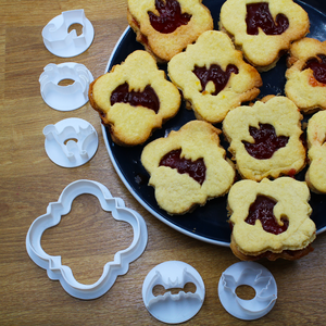  Halloween Linzer Kiszúró Készlet 6 db-os, Otthon & Életmód, Dekoráció, Halloween, Halloweeni sütikiszúrók, , MESKA