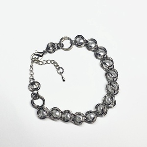 Fehér fémes karkötő, Ékszer, Karkötő, Gyöngyös karkötő, Ékszerkészítés, MESKA