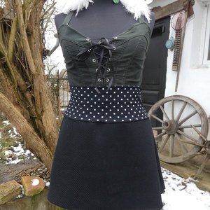 Cherryland Design Fekete Gyapjúszoknya / Csipőmelegítő - ruha & divat - női ruha - szoknya - Meska.hu