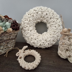 Horgolt Adventi koszorú, ajtódísz, Karácsony, Karácsonyi lakásdekoráció, Ünnepi asztaldekoráció, Horgolás, MESKA