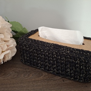 Horgolt papírzsebkendő tároló, Otthon & Életmód, Tárolás & Rendszerezés, Zsebkendőtartó, Horgolás, MESKA