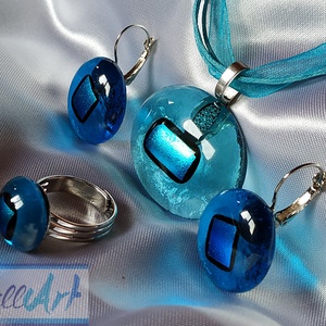 Türkizkék tenger üvegékszer medál és fülbevaló szett gyűrűvel - ékszer - ékszerszett - Meska.hu