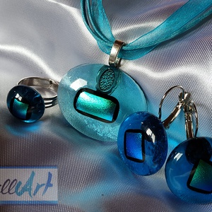 Türkizkék tenger üvegékszer medál és fülbevaló szett gyűrűvel - ékszer - ékszerszett - Meska.hu