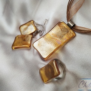 Csillogó arany minimal design nikkelmentes szett - Irizáló arany üvegékszer medál fülbevalóval és gyűrűvel - ékszer - ékszerszett - Meska.hu