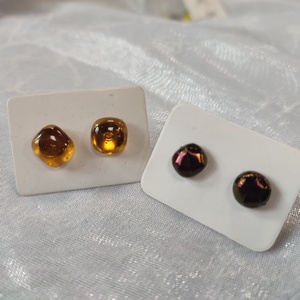 Bordó és arany antiallergén üvegékszer pötty fülik - ékszer - fülbevaló - pötty fülbevaló - Meska.hu
