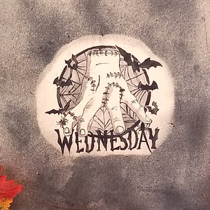 Kézzel festett vászontáska - Wednesday Izé - otthon & életmód - dekoráció - halloween - halloweeni jelmez és kiegészítők - Meska.hu