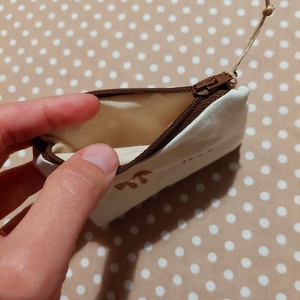 Süni gombával - egyedi mini neszesszer, szütyő, neszi, tárca, irattartó - táska & tok - neszesszer - Meska.hu Süni gombával - egyedi mini neszesszer, szütyő, neszi, tárca, irattartó - táska & tok - neszesszer - Meska.hu