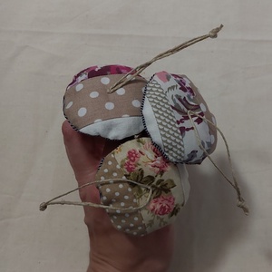 Patchwork gomba karácsonyfadísz szett - karácsony - karácsonyi lakásdekoráció - karácsonyfadíszek - Meska.hu