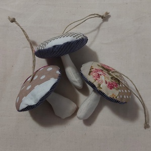 Patchwork gomba karácsonyfadísz szett - Meska.hu