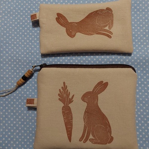 Húsvéti nyuszis steppelt neszesszer, zsebkendőtartó szett - Meska.hu