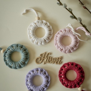 Húsvéti, tavaszi makramé dísz - otthon & életmód - dekoráció - fali és függő dekoráció - függődísz - Meska.hu