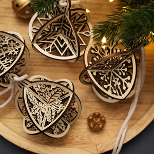 Lézervágott 3D-s egyedi, különleges karácsonyfadísz - gömb (magyal) - karácsony - karácsonyi lakásdekoráció - karácsonyfadíszek - Meska.hu